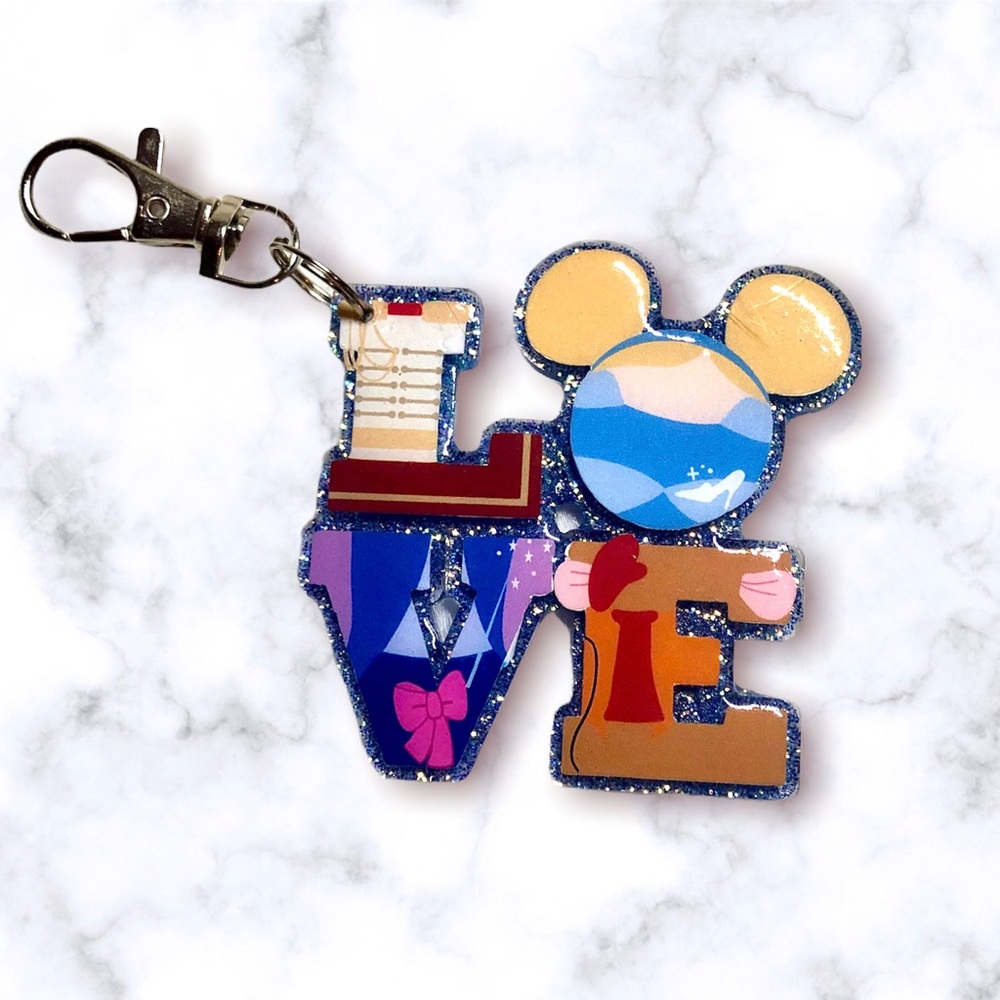 2.5 inch Disney Cinderella Keychain LOVE